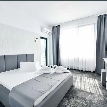 Luxury 4*